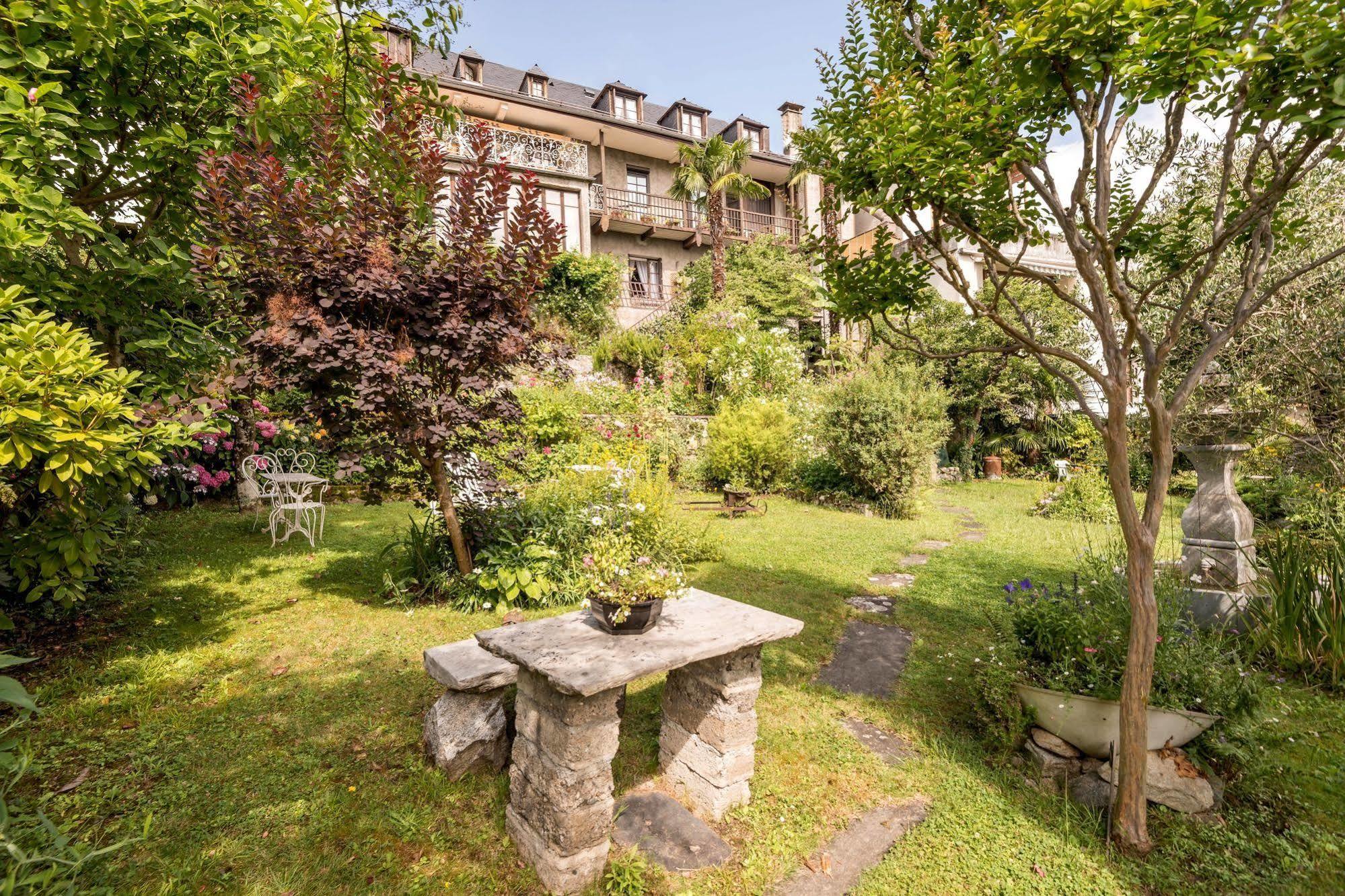 Logis Hotel Beau Site Argeles-Gazost Exterior photo