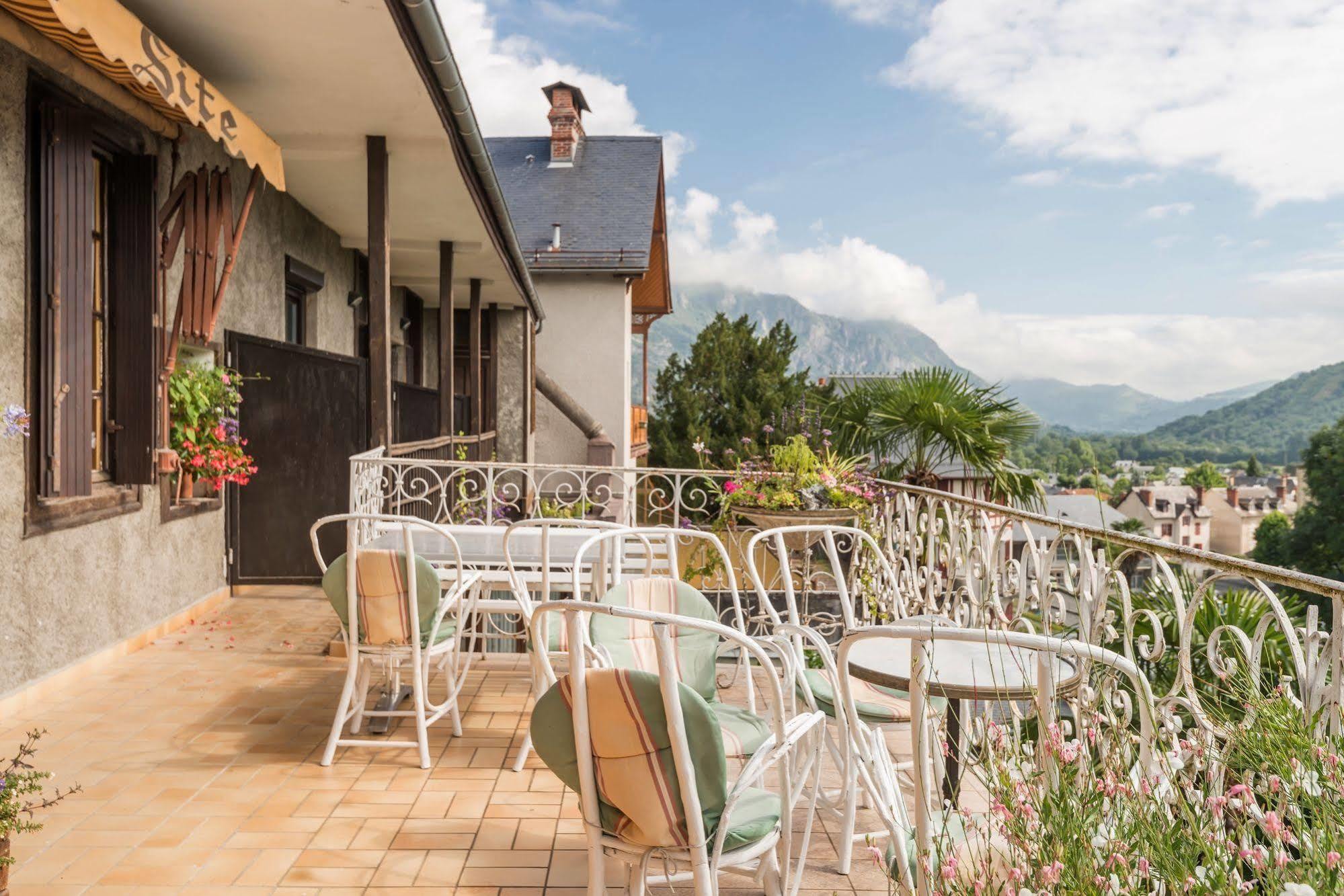 Logis Hotel Beau Site Argeles-Gazost Exterior photo